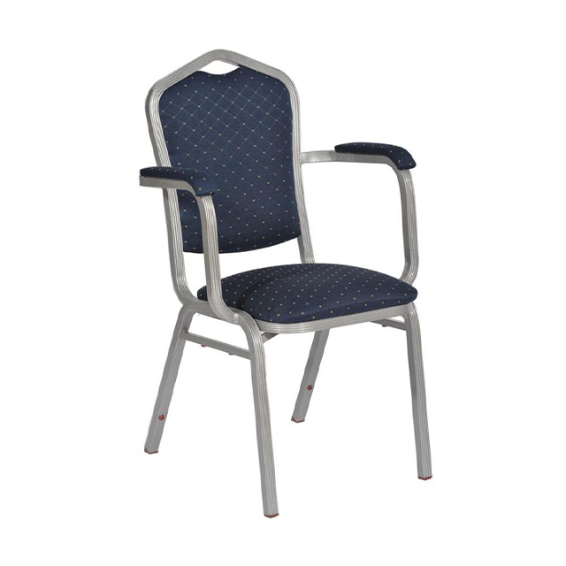 Silla de banquete de comedor nórdica moderna de fábrica al por mayor con patas de metal (ZG10-009)